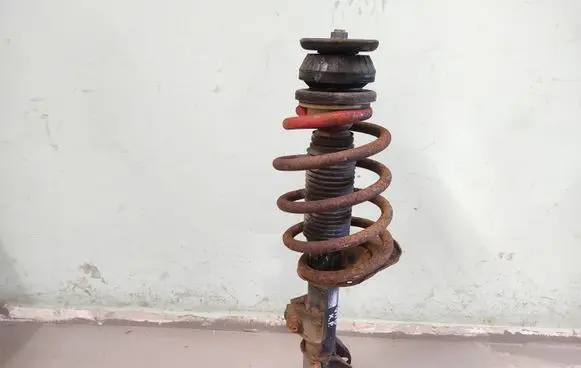 Mercedes-Benz Vito Viano W639 Front shock absorber with coil spring