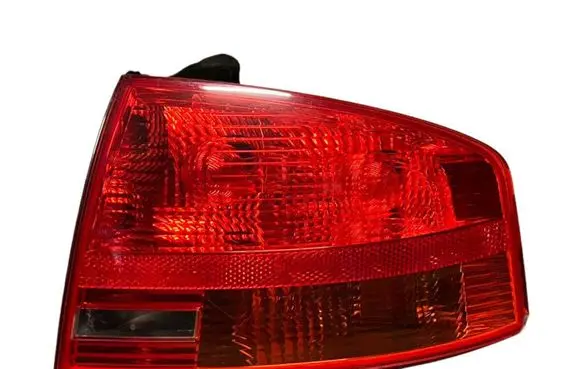 Audi A4 S4 B7 8E 8H Rear/tail lights 8E5945096 A046341 965037021882