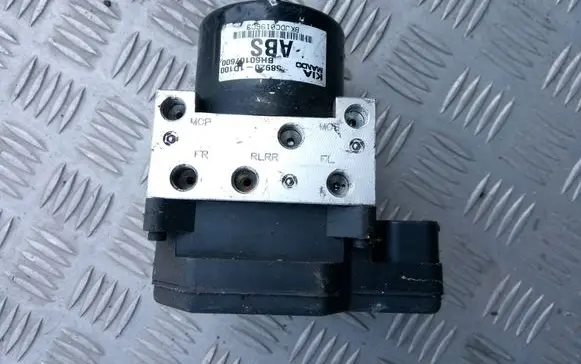 KIA Carens II ABS Pump 5WY7509A