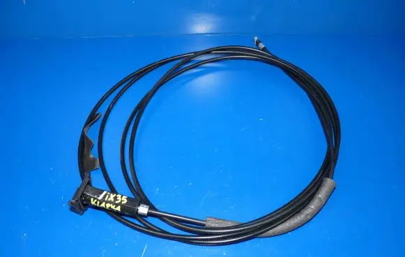 Hyundai ix35 Fuel cap flap release cable 