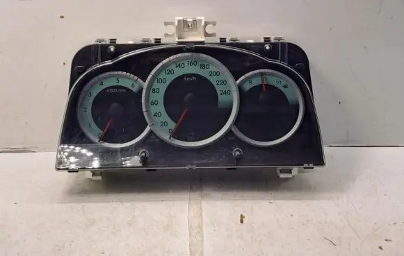 Toyota Corolla Verso AR10 Speedometer (instrument cluster) MB2574308260 838000F091