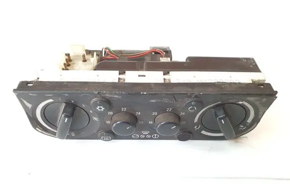 BMW 3 E36 Climate control unit 13873479 64111387347 224350