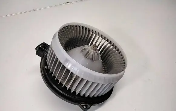 Lexus IS 200-300 Heater fan/blower 194000 19400011506U