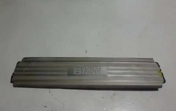 BMW 5 E34 Foot area side trim