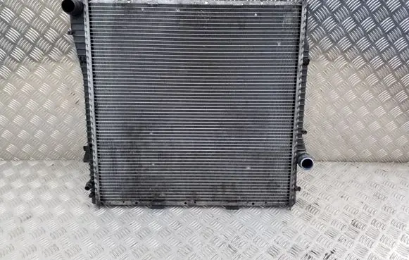 BMW X5 E53 Coolant radiator 17117788387 7788387