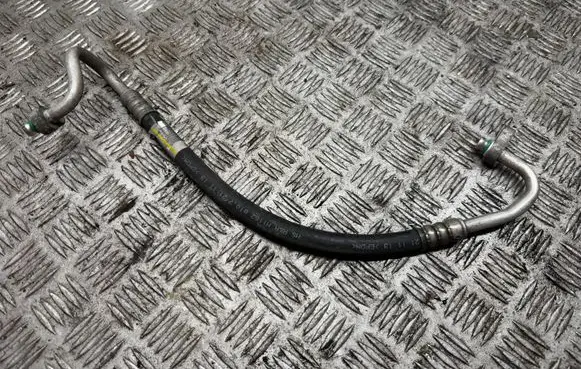 KIA Sportage Air conditioning (A/C) pipe/hose 977622Y100