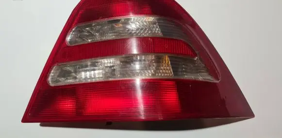 Mercedes-Benz C W203 Rear/tail lights 3311