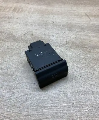 Skoda Octavia Mk1 (1U) Traction control (ASR) switch 1U0927133