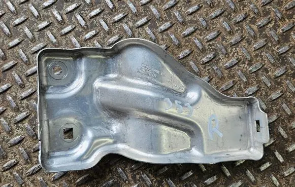 Audi A5 Other body part 8B3807330