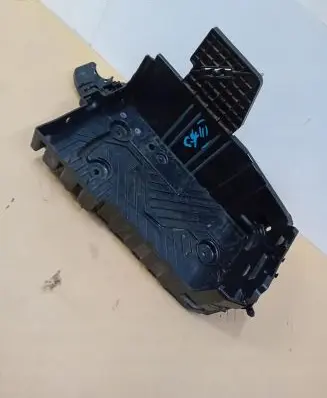 Battery box tray