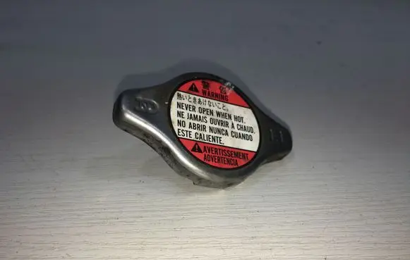 Opel Agila B Coolant expansion tank/reservoir cap 