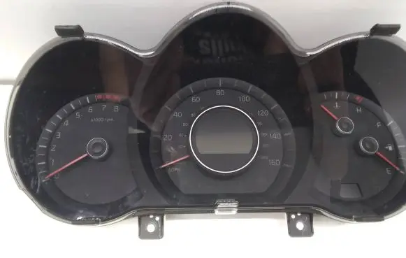 KIA Optima Speedometer (instrument cluster) 940312T270