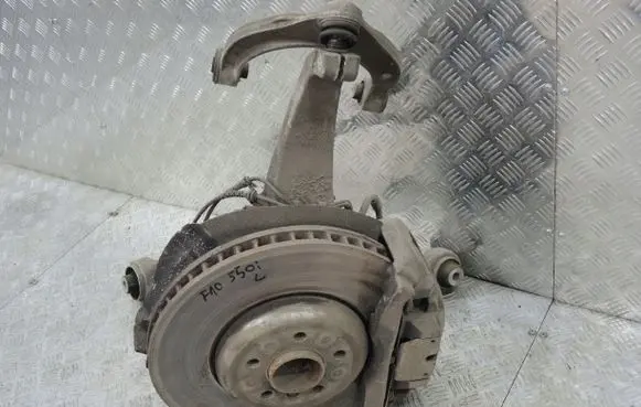 BMW 5 F10 F11 Front wheel hub spindle knuckle Zwrotnica21