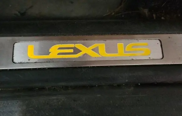 Lexus RX 330 - 350 - 400H Center console decorative trim 67940-48020 IMPRK1461408