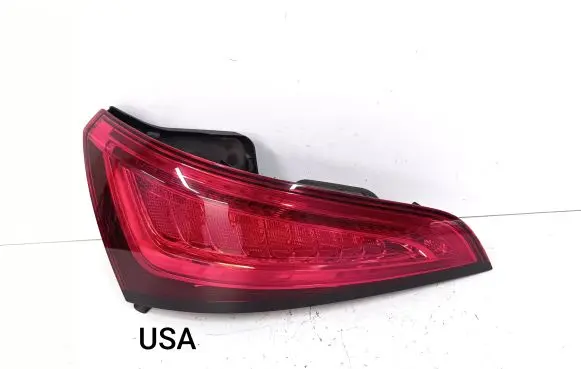 Audi Q5 SQ5 Tailgate rear/tail lights 8R0945093D