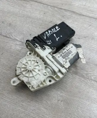 Volkswagen New Beetle Front door window regulator motor 1J2959801D