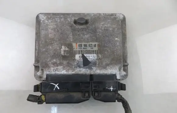 Seat Ibiza II (6k) Engine control unit/module 038906013AB