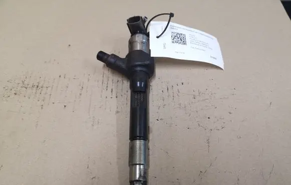 Mazda 6 Fuel injector R2AA 13H50