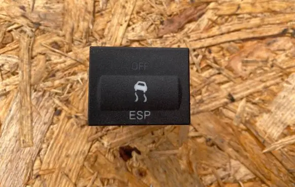 Ford Focus ESP (stability program) switch 3M5T2C418BE 2C418BE 09102006