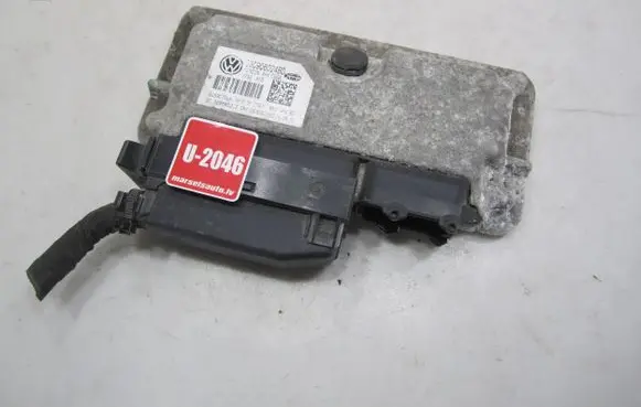 Volkswagen Golf VI Engine control unit/module 03C906024BD 7742H10 8U33C7G9K