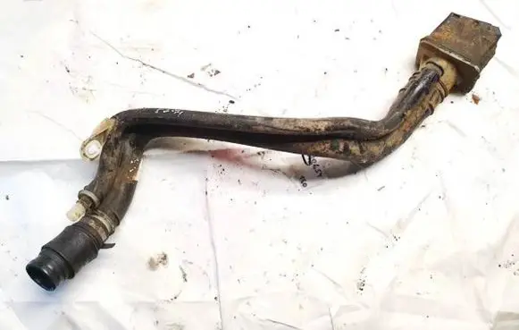 Fuel tank filler neck pipe