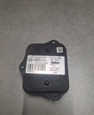Volkswagen PASSAT B7 Headlight ballast module Xenon 3D0941329B 89503912