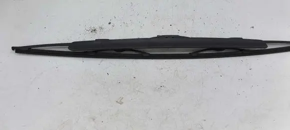 Toyota Avensis T220 Windshield/front glass wiper blade NOCODE