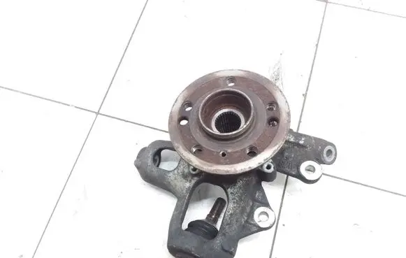 Mercedes-Benz ML W166 Rear wheel hub spindle/knuckle A1663570205