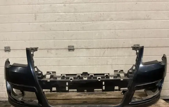Volkswagen PASSAT B6 Front bumper 
