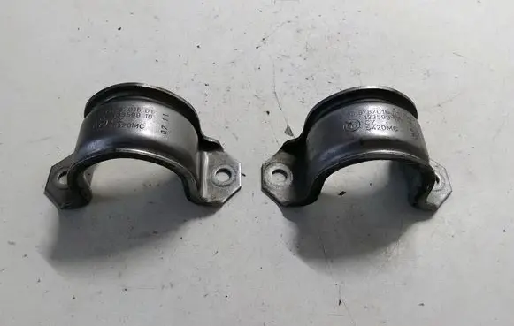 BMW X1 E84 Sway bar bush bracket, front 678701601