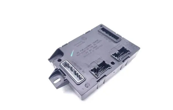 Renault Trafic III (X82) Central body control module 2320665