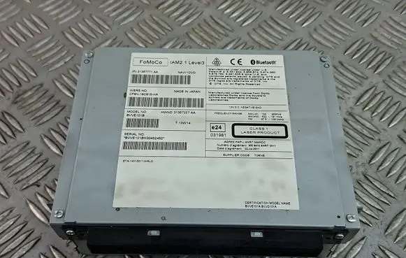 Volvo V40 Radio/CD/DVD/GPS head unit 31357227