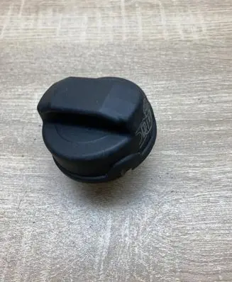 Volkswagen Golf III Fuel tank cap 191201553A