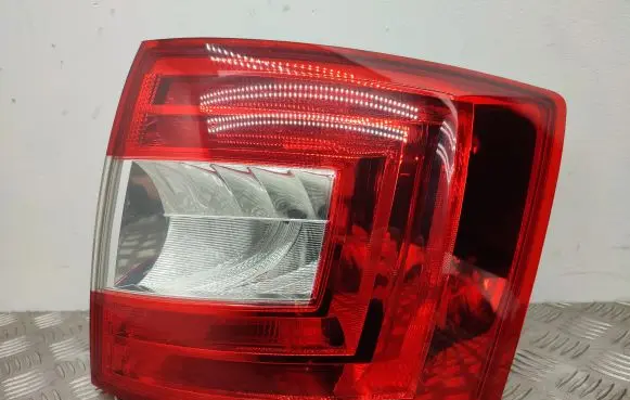 Skoda Octavia Mk3 (5E) Rear/tail lights 5E9945096