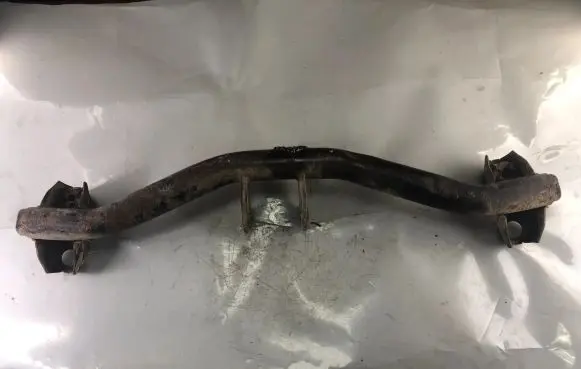 Mitsubishi Pajero Pinin Front subframe