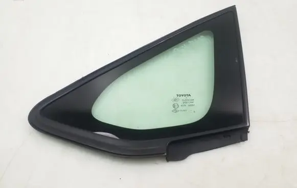 Toyota Auris 150 Front triangle window/glass 6212002010