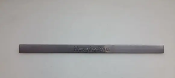 Mercedes-Benz ML W163 Front sill trim cover A1636860720