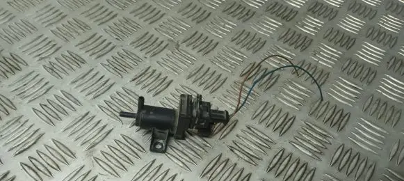 Citroen C5 Turbo solenoid valve 1954610