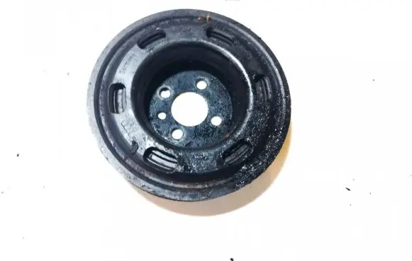 Audi A4 S4 B5 8D Crankshaft pulley 058105251
