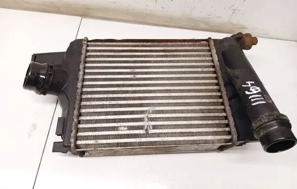 Dacia Sandero Intercooler radiator 144967634R