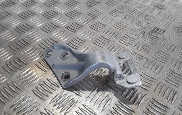 Mercedes-Benz ML W164 Tailgate/trunk/boot hinge A1647400237