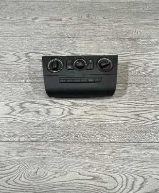 BMW 1 E81 E87 Climate control unit 9236778 100072506