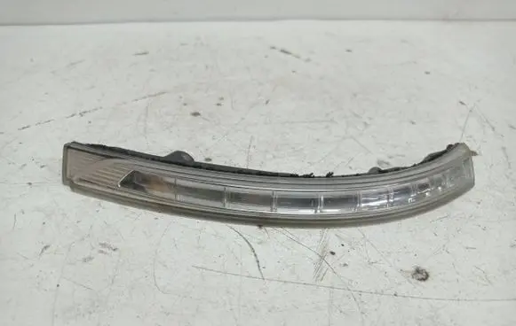KIA Sportage Mirror indicator light 