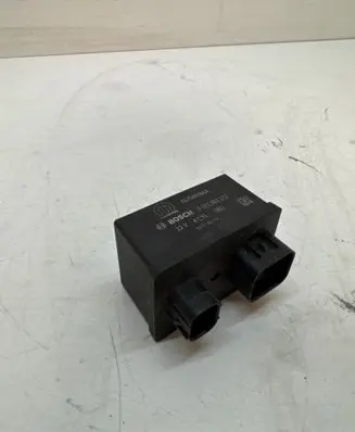Jeep Compass Glow plug pre-heat relay 68254974AA 0281003172 20190619