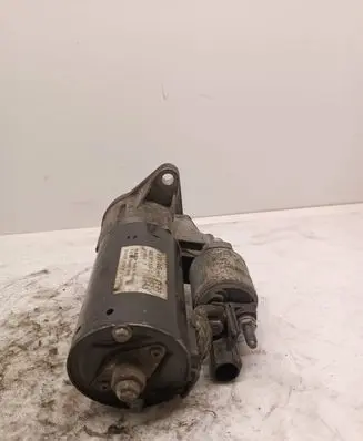 Volkswagen Tiguan Starter motor 02E911024C 27102014