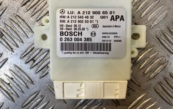 Mercedes-Benz E C207 W207 Parking PDC control unit/module A2129006501 A2125454832 A2129025301