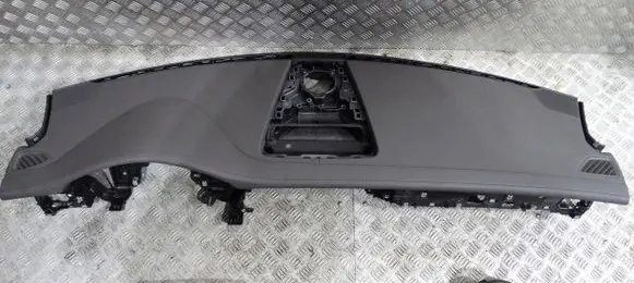 Porsche Panamera (971) Dashboard