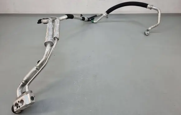 KIA Ceed Air conditioning (A/C) pipe/hose 97775G4650