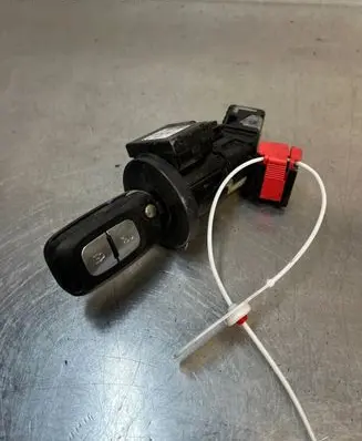 Renault Trafic III (X82) Ignition lock DORENAULTTRAFICIV4