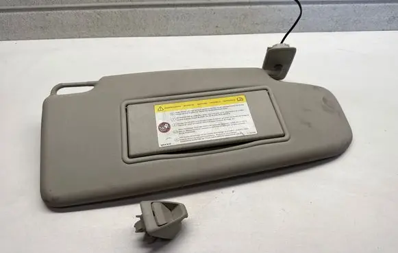 Volvo V40 Sun visor R7WM3